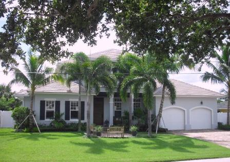 Country Club Point Real Estate in Tequesta, FL