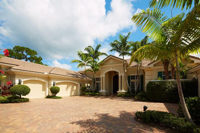 Palm Beach Gardens Gated Homes